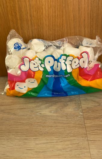 Jet-puffed, Jet-Puffed Marshmallows, barcode: 0600699003285, has 3 potentially harmful, 1 questionable, and
    3 added sugar ingredients.