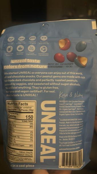 Unreal Brands Inc, DARK CHOCOLATE COVERED PEANUTS, DARK CHOCOLATE, barcode: 0857484006291, has 0 potentially harmful, 2 questionable, and
3 added sugar ingredients.