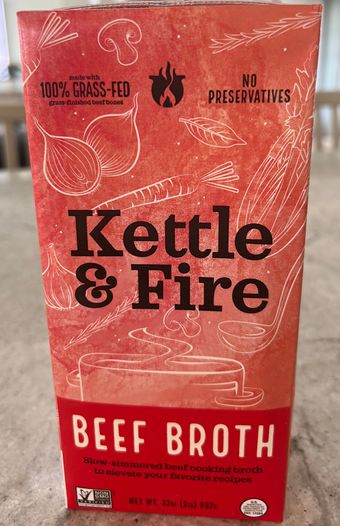 Kettle & Fire, Kettle & Fire Beef Broth 32 oz Brick, barcode: 0850010613406, has 0 potentially harmful, 0 questionable, and
0 added sugar ingredients.