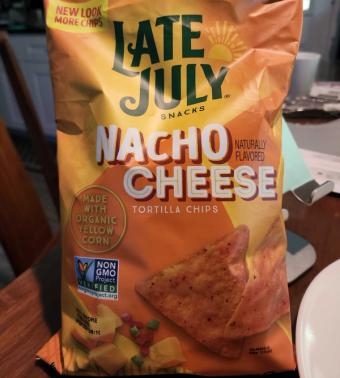 Late July, Late July Nacho Cheese Tortilla Chips 7.8 Oz, barcode: 0815099021801, has 1 potentially harmful, 6 questionable, and
0 added sugar ingredients.
