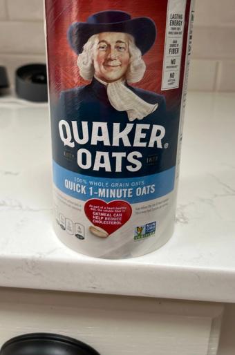 The Quaker Oats Company, QUICK 1-MINUTE 100% NATURAL WHOLE GRAIN OATS, barcode: 0030000011805, has 0 potentially harmful, 0 questionable, and
    0 added sugar ingredients.