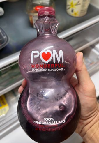 Pom Wonderful, Llc, 100% POMEGRANATE JUICE FROM CONCENTRATE, POMEGRANATE, barcode: 0824150401483, has 0 potentially harmful, 0 questionable, and
    0 added sugar ingredients.