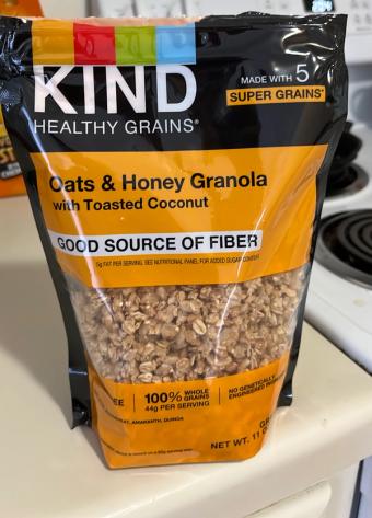 Kind Inc., KIND, HEALTHY GRAINS, CLUSTERS WITH TOASTED COCONUT, OATS & HONEY, OATS & HONEY, barcode: 0602652171864, has 1 potentially harmful, 1 questionable, and
3 added sugar ingredients.