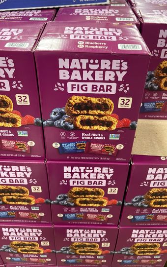 Nature's Bakery, Fig bar, barcode: 0047495620047, has 2 potentially harmful, 2 questionable, and
4 added sugar ingredients.