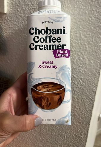 Chobani, Chobani Plant Based Coffee Creamer 24 Fl Oz, barcode: 0818290018816, has 0 potentially harmful, 3 questionable, and
1 added sugar ingredients.