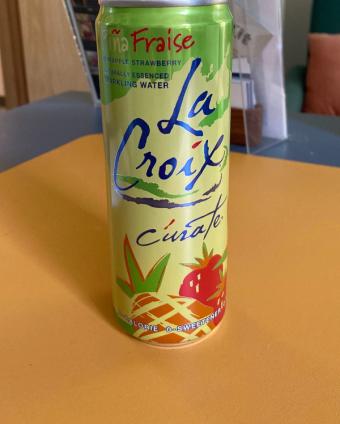 Pabst Brewing Company, La Croix, Curate, Naturally Essenced Sparkling Water, Pineapple Strawberry, barcode: 0073360771040, has 0 potentially harmful, 1 questionable, and
    0 added sugar ingredients.