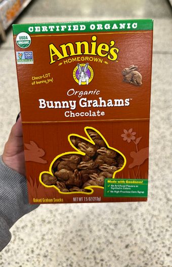 General Mills, Inc., ORGANIC BAKED GRAHAM SNACKS, CHOCOLATE, barcode: 0013562000173, has 0 potentially harmful, 2 questionable, and
    1 added sugar ingredients.