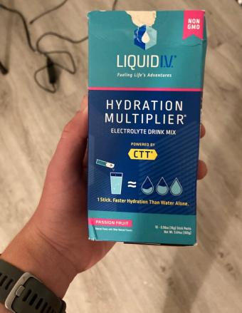 The Liv Group Inc. , LIQUID IV PASSION FRUIT HYDRATION MULTIPLIER ELECTROLYTE DRINK MIX, barcode: 0851741008486, has 0 potentially harmful, 5 questionable, and
    2 added sugar ingredients.