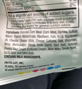 Cheetos, Cheetos Simply Puffs White Cheddar Cheese Flavored Snacks 0.875 oz, barcode: 0028400629591, has 2 potentially harmful, 5 questionable, and
0 added sugar ingredients.
