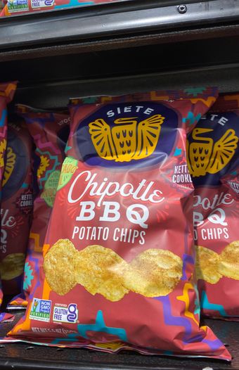 Garza Food Ventures, Chipotle Bbq Kettle Cooked Potato Chips, Chipotle Bbq, barcode: 0853986008115, has 0 potentially harmful, 1 questionable, and
    0 added sugar ingredients.