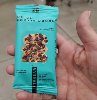 Tru Brands, Inc., OH OH COOKIE DOUGH PROTEIN BAR, OH OH COOKIE DOUGH, barcode: 0859146006175, has 0 potentially harmful, 3 questionable, and
    1 added sugar ingredients.