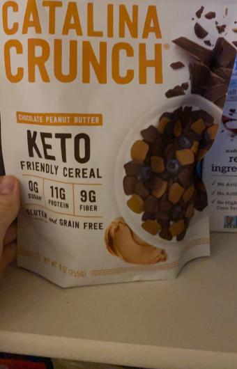 Catalina Crunch , Catalina Crunch Keto Friendly Chocolate Peanut Butter Cereal 9 oz, barcode: 0850017468184, has 0 potentially harmful, 6 questionable, and
    1 added sugar ingredients.