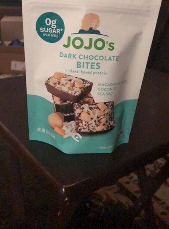 Simple Mills , Simple Mills Organic Seed Flour Original Crackers 4.25 oz, barcode: 0856069005742, has 0 potentially harmful, 1 questionable, and
    0 added sugar ingredients.