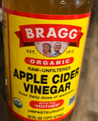 Live Food Products Inc., APPLE CIDER RAW-UNFILTERED VINEGAR, APPLE CIDER, barcode: 0074305001161, has 0 potentially harmful, 0 questionable, and
    0 added sugar ingredients.