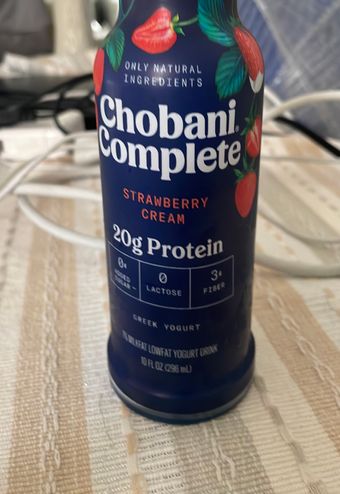 Chobani, Chobani Complete Low-Fat Greek Strawberry Cream Yogurt Shake 10 fl oz, barcode: 0818290017710, has 0 potentially harmful, 3 questionable, and
    1 added sugar ingredients.