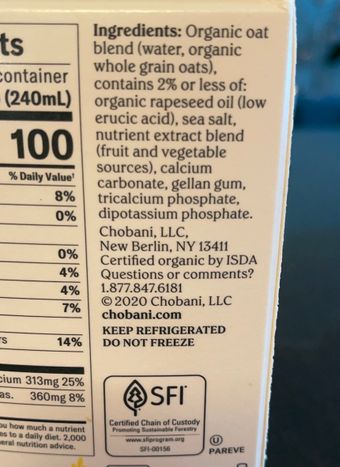 Chobani, Chobani Original Oat Drink 52 fl oz, barcode: 0818290016980, has 1 potentially harmful, 2 questionable, and
    0 added sugar ingredients.