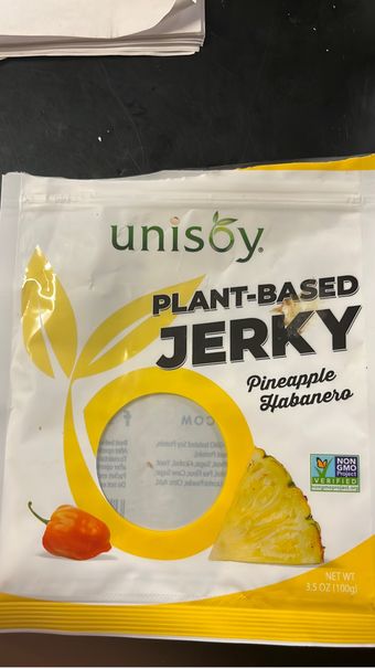 Afc Trading & Wholesale, Inc., PINEAPPLE HABANERO ORIGINAL VEGAN JERKY, PINEAPPLE HABANERO, barcode: 0085958190034, has 3 potentially harmful, 5 questionable, and
    2 added sugar ingredients.