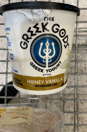 Hain Refrigerated Foods Inc., HONEY VANILLA GREEK STYLE YOGURT, HONEY VANILLA, barcode: 0078355570103, has 0 potentially harmful, 1 questionable, and
2 added sugar ingredients.