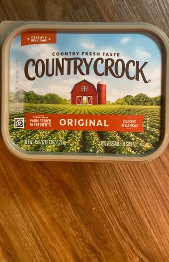 Lipton, COUNTRY CROCK, ORIGINAL, 40% VEGETABLE OIL SPREAD, barcode: 0027400264993, has 1 potentially harmful, 3 questionable, and
0 added sugar ingredients.