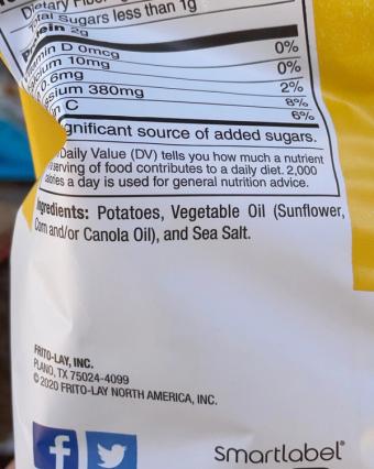Lay's, Lay's Kettle Cooked Potato Chips Original 8 Oz, barcode: 0028400372190, has 2 potentially harmful, 0 questionable, and
    0 added sugar ingredients.