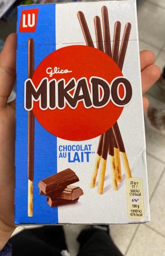 MIKADO BISCUIT STICKS MILK CHOCOLATE 75.000 GR, barcode: 3017760363396, has 2 potentially harmful, 0 questionable, and
    2 added sugar ingredients.