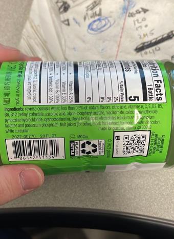 Vitamin Water, Forever you coconut lime, barcode: 0786162411341, has 0 potentially harmful, 5 questionable, and
    1 added sugar ingredients.