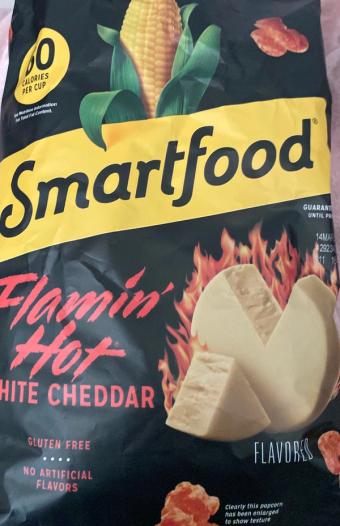 Smartfood, Smartfood Popcorn Flamin Hot White Cheddar Flavored 6 1/4 Oz, barcode: 0028400313995, has 6 potentially harmful, 5 questionable, and
    0 added sugar ingredients.