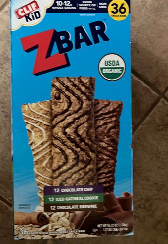 Clif, Kids clif bars, barcode: 0722252702067, has 0 potentially harmful, 3 questionable, and
2 added sugar ingredients.