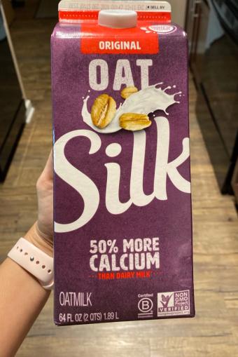 Danone Us, Llc, PLAIN DAIRY-FREE OATMILK, PLAIN, barcode: 0036632071262, has 0 potentially harmful, 2 questionable, and
    1 added sugar ingredients.