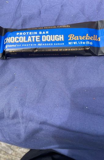 Barebells, Barebells Chocolate Dough Protein Bar 1.94 Oz, barcode: 0850000429260, has 4 potentially harmful, 4 questionable, and
    0 added sugar ingredients.