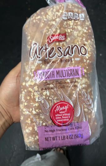 Sara Lee, Sara Lee Artesano Smooth Multigrain Bakery Bread 20 oz, barcode: 0072945612921, has 1 potentially harmful, 4 questionable, and
    3 added sugar ingredients.