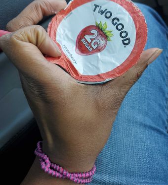 Danone Us, Llc, STRAWBERRY FLAVORED LOWFAT GREEK YOGURT, STRAWBERRY, barcode: 0036632039019, has 0 potentially harmful, 2 questionable, and
    0 added sugar ingredients.