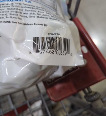 Nature's Garden, Organic Trail Mix, barcode: 0846548071160, has 0 potentially harmful, 1 questionable, and
    1 added sugar ingredients.