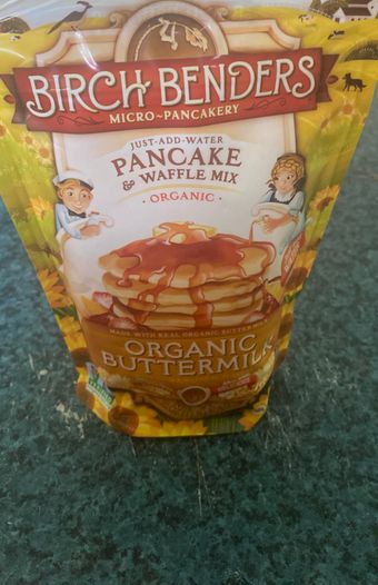 Birch Benders, Birch Benders Organic Buttermilk Pancake & Waffle Mix 16 oz, barcode: 0810001560522, has 0 potentially harmful, 0 questionable, and
    1 added sugar ingredients.