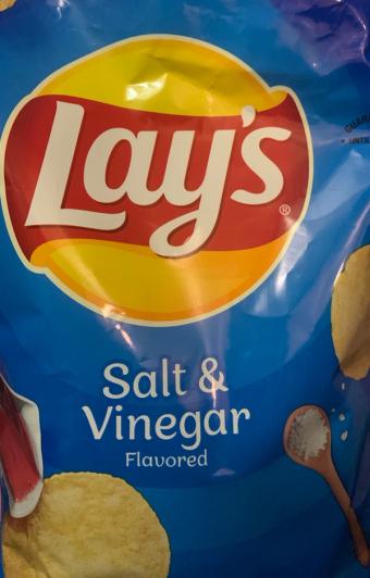Lay's, Lay's Potato Chips Salt & Vinegar 7 3/4 Oz, barcode: 0028400200608, has 3 potentially harmful, 2 questionable, and
    0 added sugar ingredients.