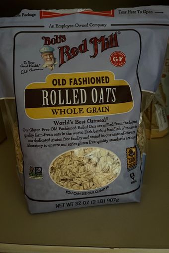Bob's Red Mill Natural Foods, Inc., WHOLE GRAIN ROLLED OATS, OLD FASHIONED, barcode: 0039978033758, has 0 potentially harmful, 0 questionable, and
    0 added sugar ingredients.