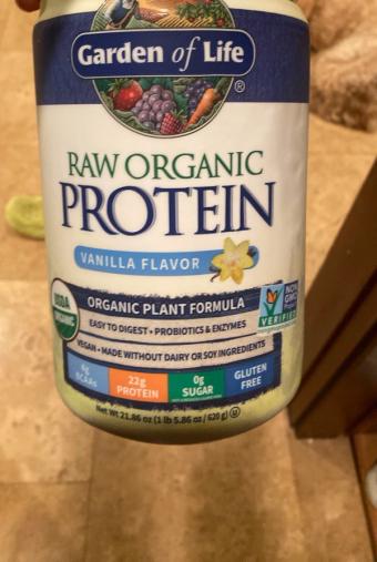 Garden Of Life, Garden Of Life Protein 22 Oz, barcode: 0658010116039, has 1 potentially harmful, 4 questionable, and
    0 added sugar ingredients.