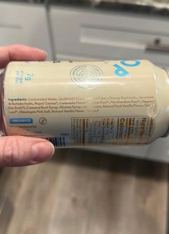 Olipop, Olipop Cream Soda, barcode: 0850027702186, has 0 potentially harmful, 3 questionable, and
1 added sugar ingredients.