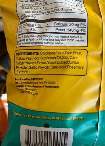 Hippeas, HIPPEAS White Cheddar Puffs, barcode: 0810122080015, has 0 potentially harmful, 3 questionable, and
    1 added sugar ingredients.