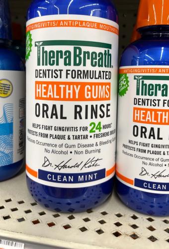 Therabreath, TheraBreath Healthy Gums Clean Mint Oral Rinse 33.8 fl oz, barcode: 0697029759011, has 2 potentially harmful, 1 questionable, and
    0 added sugar ingredients.