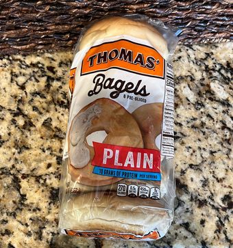 Bimbo Bakeries Usa, Inc., PLAIN PRE-SLICED BAGELS, PLAIN, barcode: 0048121277079, has 2 potentially harmful, 6 questionable, and
    1 added sugar ingredients.