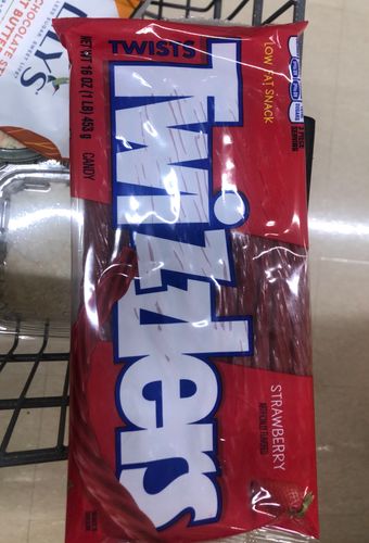 The Hershey Company, STRAWBERRY LOW FAT SNACK TWISTS CANDY, STRAWBERRY, barcode: 0034000560028, has 2 potentially harmful, 5 questionable, and
    2 added sugar ingredients.