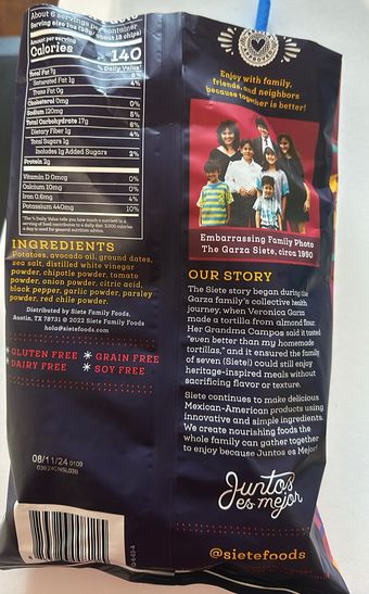 Garza Food Ventures, Chipotle Bbq Kettle Cooked Potato Chips, Chipotle Bbq, barcode: 0853986008115, has 0 potentially harmful, 1 questionable, and
    0 added sugar ingredients.