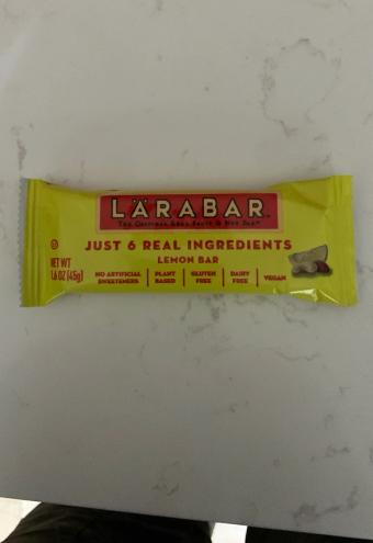 Small Planet Foods, Inc., Lara Bar LEMON BAR, LEMON, barcode: 0021908515441, has 0 potentially harmful, 0 questionable, and
    0 added sugar ingredients.