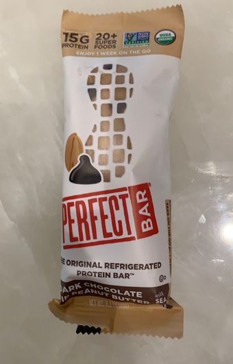 Perfect Bar, Llc, DARK CHOCOLATE CHIP PEANUT BUTTER WITH SEA SALT PROTEIN BAR, DARK CHOCOLATE CHIP PEANUT BUTTER WITH SEA SALT, barcode: 0855569110604, has 0 potentially harmful, 0 questionable, and
2 added sugar ingredients.