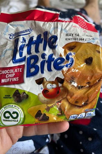 Bimbo Bakeries Usa, Inc., CHOCOLATE CHIP MUFFINS, CHOCOLATE CHIP, barcode: 0072030014821, has 6 potentially harmful, 3 questionable, and
3 added sugar ingredients.