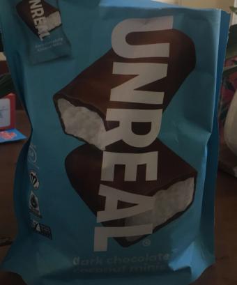 Unreal, Dark Chocolate Coconut Minis, barcode: 0857484006611, has 0 potentially harmful, 0 questionable, and
    2 added sugar ingredients.
