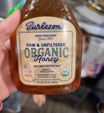 Burleson's, Inc., RAW & UNFILTERED ORGANIC HONEY, barcode: 0072188001155, has 0 potentially harmful, 0 questionable, and
    1 added sugar ingredients.