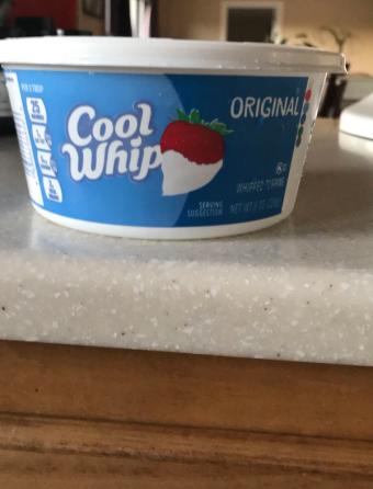 Cool Whip, Cool Whip Original Whipped Topping, 8 oz Tub, barcode: 0043000009536, has 3 potentially harmful, 4 questionable, and
    2 added sugar ingredients.