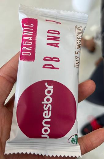 Jonesbar, Jonesbar Pb And J Real Food Bar 1.7 Oz, barcode: 0865497000021, has 0 potentially harmful, 0 questionable, and
    0 added sugar ingredients.